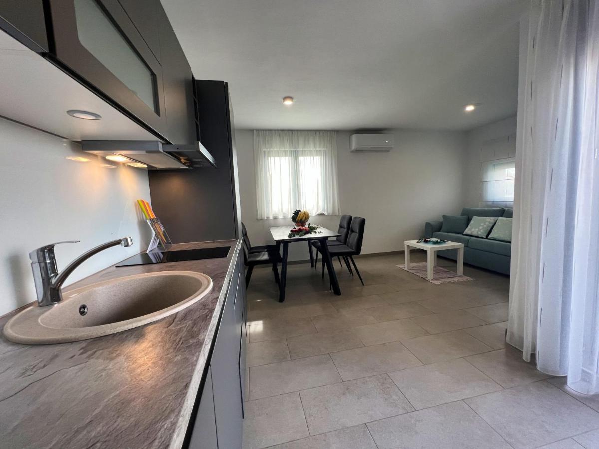 Apartments Dream House Zaton Zaton  Dış mekan fotoğraf